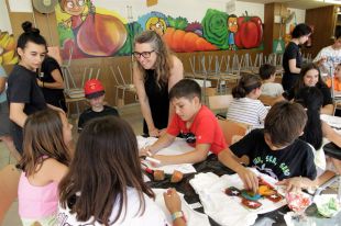 Girona ofereix més de 3.300 places en casals d’estiu per a infants