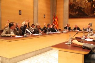 CiU tomba a la Diputació una moció del PSC i ERC que demana s'aturin les retallades en sanitat