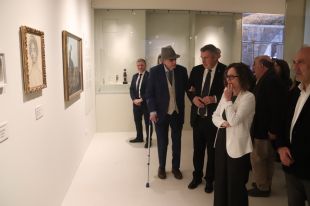 Banyoles inaugura el Centre d'Art amb l'exposició d'obres de Tàpies, Miró i Picasso