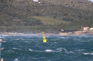 Finalitza l'alerta Ventcat a l'Alt Empordà amb ratxes de fins a 127 km/h a Portbou