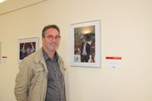 El fotoperiodista Dani Duch exposa trenta anys de treball a la Casa de Cultura de Girona