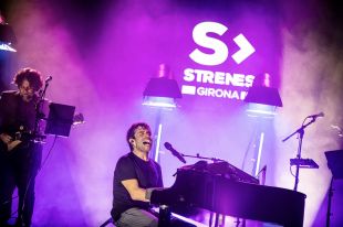 Manu Guix fa sonar per primer cop en directe tots els vessants de l'amor a l'Strenes de Girona