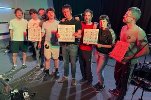 Fetus publica un nou disc on recupera els romancers i utilitza la música per fer sàtira política i social