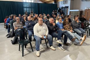 Els ramaders demanen mesures ''eficients'' per fer front a la tornada del llop a Catalunya