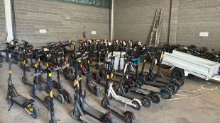 Salt immobilitza prop de 180 patinets en un mes per manca d’assegurança