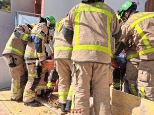 Ferit un operari en un accident laboral a Tamariu en caure-li una paret a sobre