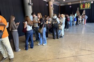 Disney convoca un nou càsting a Girona buscant homes per a ‘Enredados’