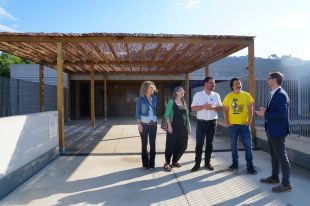Girona transforma sis patis escolars per fer-los més verds i adaptats al clima
