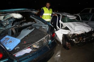 Una dona morta i quatre ferits greus en un xoc frontal a l'N-II a Vidreres