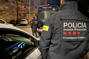 Macrooperatiu a Girona contra una xarxa de marihuana vinculada a armes i blanqueig