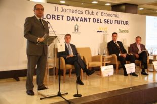 El empresaris turístics de Lloret demanen més controls policials als carrers