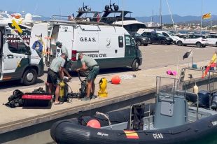 La Guàrdia Civil amplia la recerca del jove desaparegut amb moto d'aigua a Roses