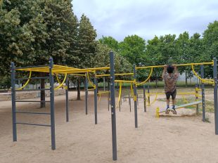 Salt oferirà classes gratuïtes de cal·listènia per a joves durant tot el juliol