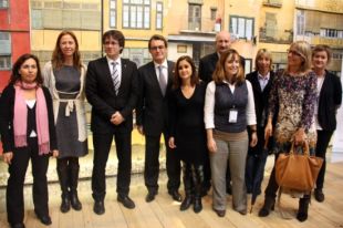 Clam per reactivar l'economia i desencallar infraestructures pendents