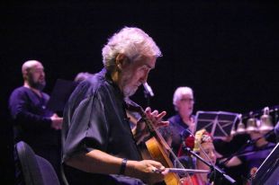 Jordi Savall inaugura el Porta Ferrada amb un viatge musical per la Ruta de la Seda