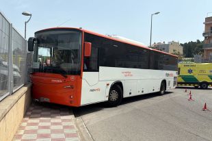 Sis ferits en l’accident d’un autobús a la carretera d’accés a Blanes
