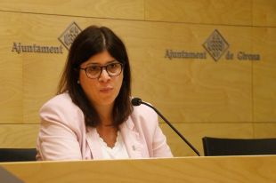 Junts obre la porta al nou cartipàs, però fixa dues línies vermelles