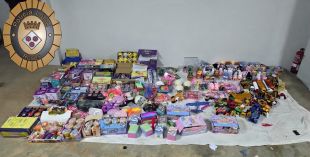 Comissen més de 1.200 articles abans destinats al top manta de Roses