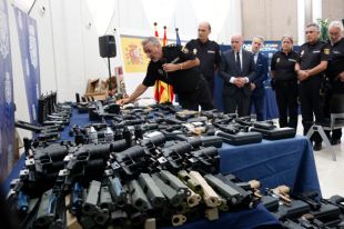 Troben a Figueres un dels arsenals clandestins més grans intervinguts a Espanya amb 644 armes