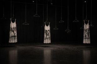 El Teatre de Celrà estrena un recorregut immersiu sobre la violència masclista institucional