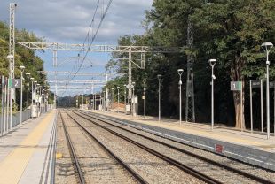 Adif enllasta les obres de millora a l'estació de Bordils-Juià