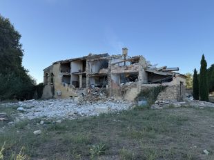 Dos ferits, un d'ells crític, en l'explosió d'un dipòsit de gas en un hotel de Peralada