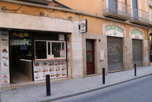Figueres vol limitar a 50 metres la distància entre locals que degradin el comerç