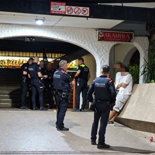 Un operatiu a Empuriabrava detecta 13 persones que acumulen uns 60 antecedents