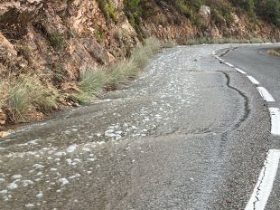 El temporal de pluja talla una vintena de carreteres a Girona i Barcelona