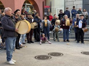 Arbúcies acull la 42a Festa del Flabiol amb homenatge a Lluís Parareda