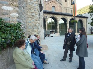 Xuclà es compromet a reclamar a Madrid la construcció de les variants de l'Eix pirinenc al Ripollès