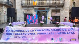 Girona acull una taula rodona i un altar mexicà pel Dia del Record del Dol Perinatal