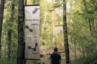 Tres alumnes de l’Escola d’Art d’Olot destaquen en premis internacionals de disseny