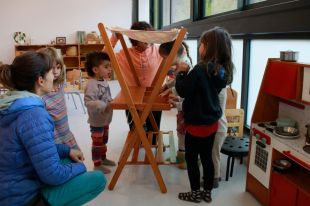 Tanquen temporalment l'escola de les Llosses per obres
