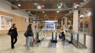 Pocs passatgers a Girona per la vaga de trens en plena diada de Sant Narcís