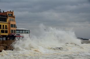 El vent supera els 176 km/h a Portbou