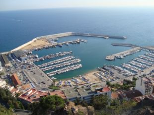 Acaben les obres del dic exterior del port de Blanes
