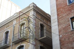 Llums de Nadal, entre el deure d'estalviar i la necessitat d'estimular el comerç