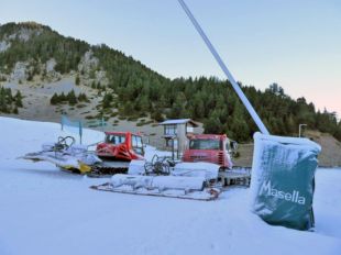 Masella obre dissabte amb només una pista esquiable i la Molina seguirà tancada