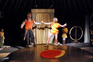 'Los Galindos' aterren de nou al centre de Girona amb l'espectacle còmic 'Úrsula i Dimitri'