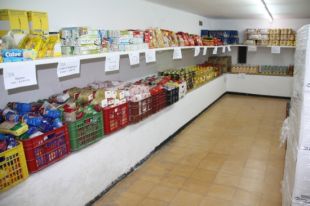 L'economat de Girona no dóna a l'abast i ha d'ampliar horari per satisfer totes les demandes 