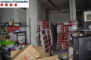 Desarticulat un grup organitzat que hauria robat més d'un milió d'euros en mercaderies de camions