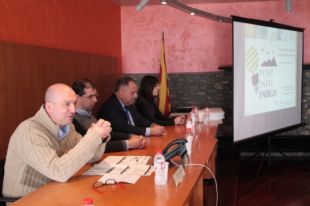 Set ajuntaments del Ripollès estudiaran les despeses en energia per estalviar recursos econòmics
