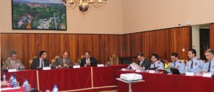 El conseller Felip Puig lloa el nivell de seguretat de Figueres