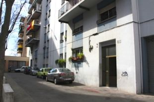 Una dona de 85 anys pateix cremades greus en un habitatge a Girona