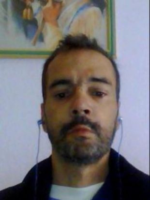 'Les baralles eren contínues, gairebé tot l'edifici havia trucat a la policia'