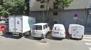 Girona no multarà els conductors que aparquin en càrrega i descàrrega per fer gestions ràpides