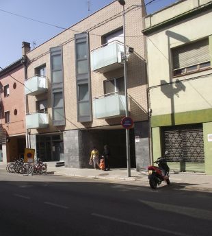 Una càmera mòbil enxamparà els conductors que se salten els semàfors en vermell a Banyoles