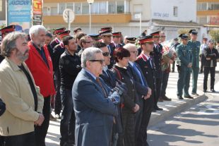 Un centenar de persones recorden el mosso d'esquadra mort en un atemptat d'ETA a Roses