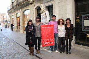 Neix un portal de compravenda de material d'escenografia